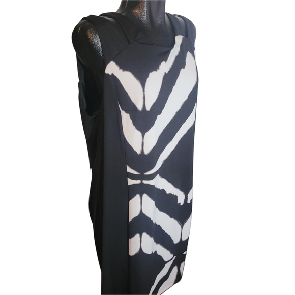 Addition Elle Black and White Sleeveless Shift Dress 2X - Picture 2 of 6